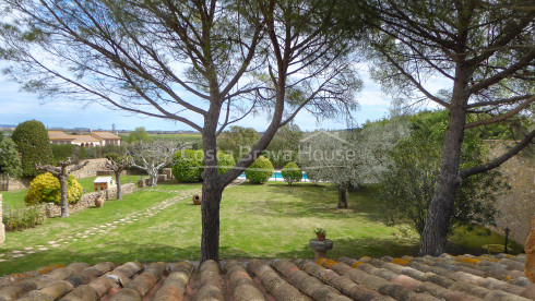 Charming property for annual rent in Sant Feliu de Boada