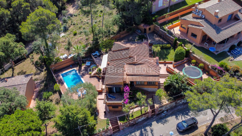 Casa con jardín y piscina en Llafranc, cerca de la playa