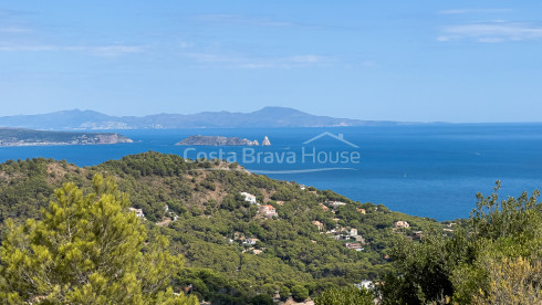 Terreny amb vistes al mar a Begur Sa Tuna La Borna