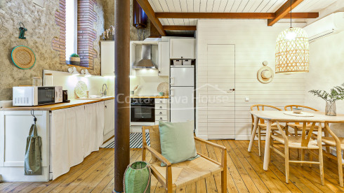 Encantadora casita de piedra en el centro de Vilaür, Alt Empordà