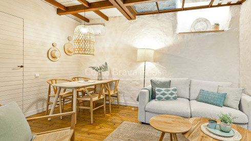 Charming stone house in the center of Vilaür, Alt Empordà