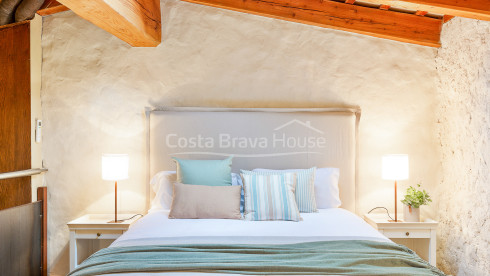 Encantadora casita de piedra en el centro de Vilaür, Alt Empordà