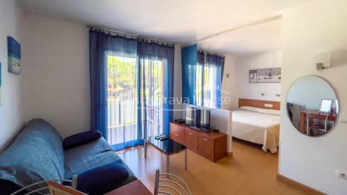 Aparthotel met 6 appartementen te koop aan het strand van Pals
