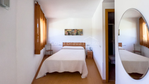 Aparthotel met 6 appartementen te koop aan het strand van Pals