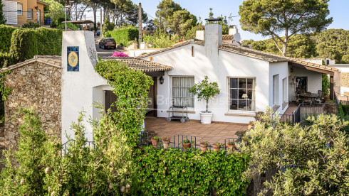 Casa amb piscina a Llafranc a només 500 m de la platja