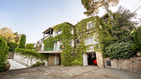 Casa con piscina en Llafranc a solamente 500 m de la playa