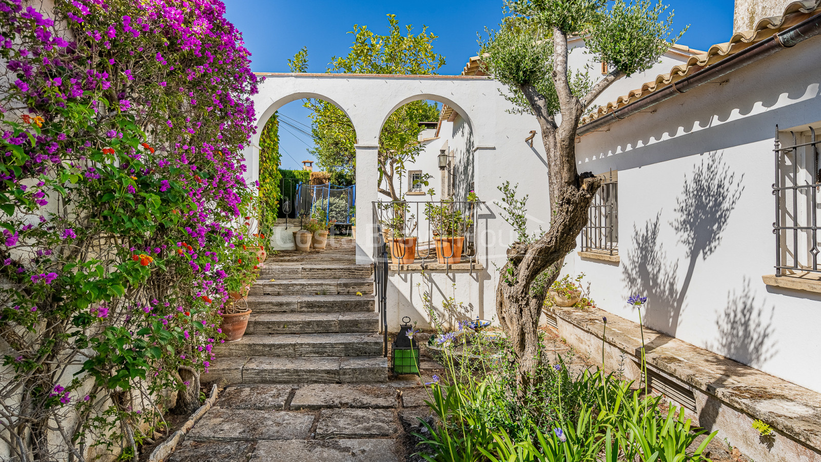 House with pool in Llafranc just 500 m from the beach