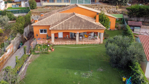 Maison avec jardin à vendre dans l'urbanisation Residencial Begur