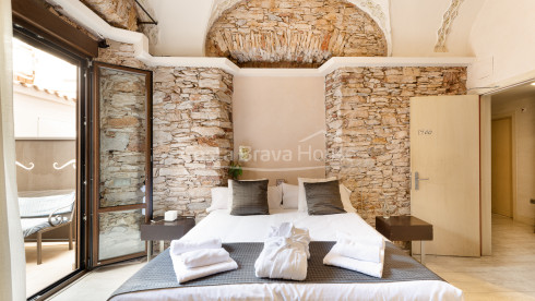 Hôtel de charme dans un manoir indien rénové, au centre de Begur.