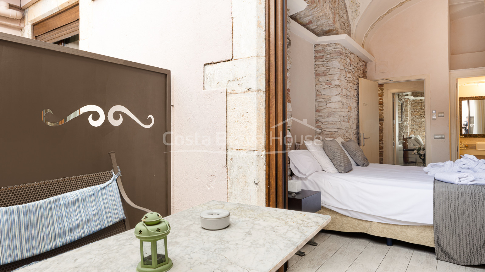 Hôtel de charme dans un manoir indien rénové, au centre de Begur.