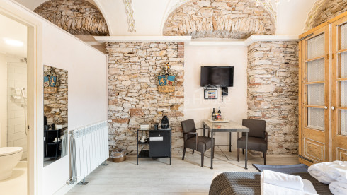Hôtel de charme dans un manoir indien rénové, au centre de Begur.