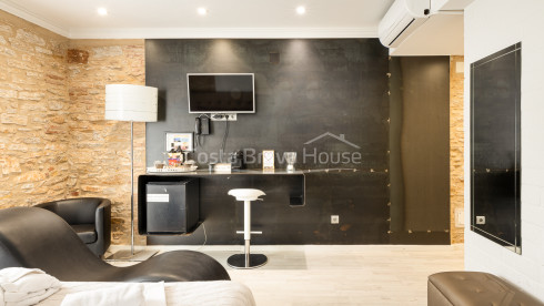 Boutique hotel in refurbished Indian mansion in the centre of Begur