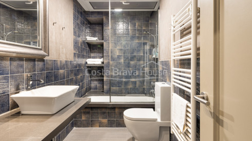 Boutique hotel in refurbished Indian mansion in the centre of Begur