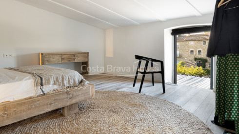 Casa de pueblo reformada con gusto exquisito en Monells, Baix Empordà