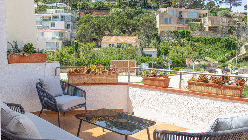 Propriété à première ligne de plage à vendre à Sa Riera, Begur