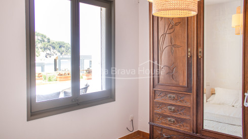 Exceptional property in beachfront for sale in Sa Riera, Begur