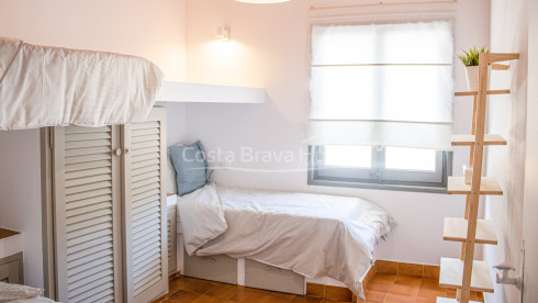 Propriété à première ligne de plage à vendre à Sa Riera, Begur