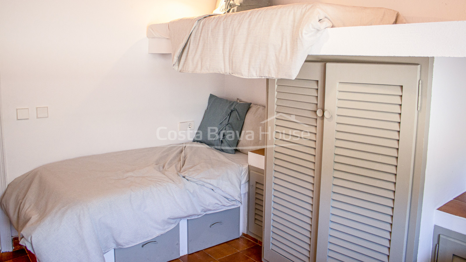 Propriété à première ligne de plage à vendre à Sa Riera, Begur