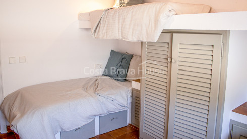 Propriété à première ligne de plage à vendre à Sa Riera, Begur