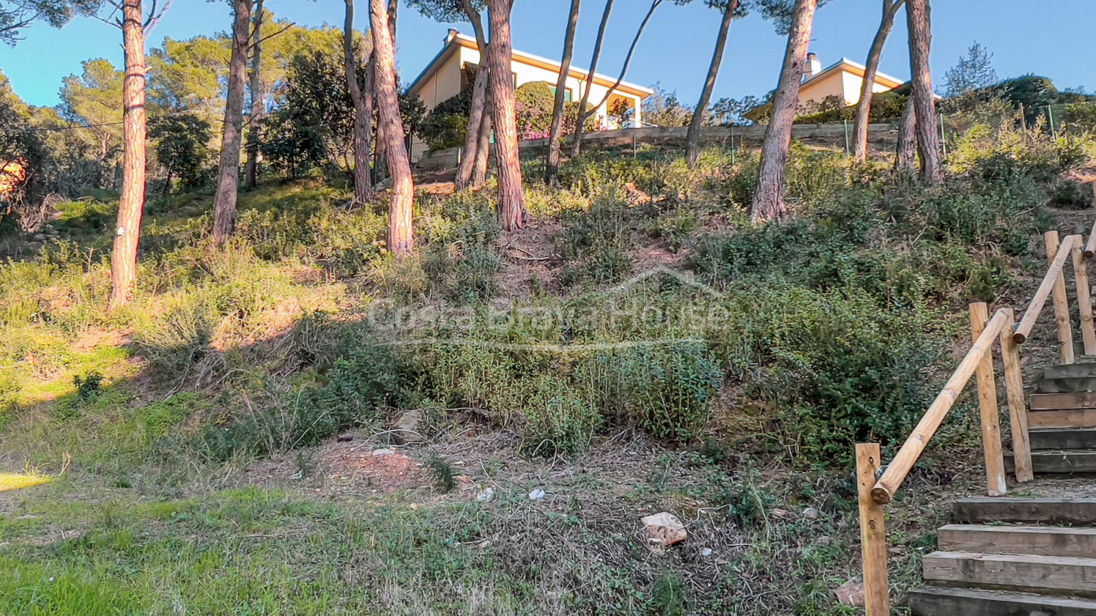 Terreno en venta en Tamariu a 5 minutos a pie de la playa