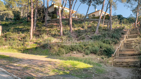 Plot for sale in Tamariu 5 minutes walking distance to the beach
