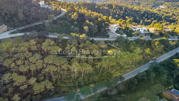 Plot for sale 10 minutes walk from the center of Begur