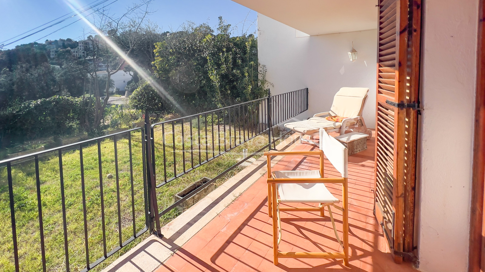 Apartamento con terraza y jardín en venta en Calella de Palafrugell