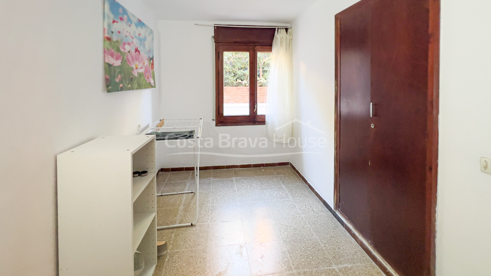 Apartment with terrace and garden for sale in Calella Palafrugell
