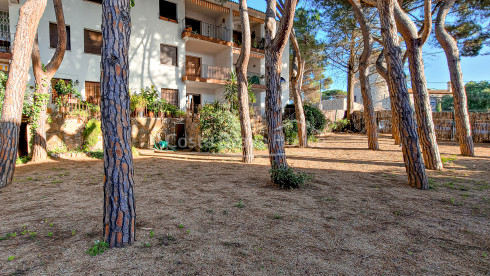 Apartment Calella Palafrugell close to beach, terrace and parking