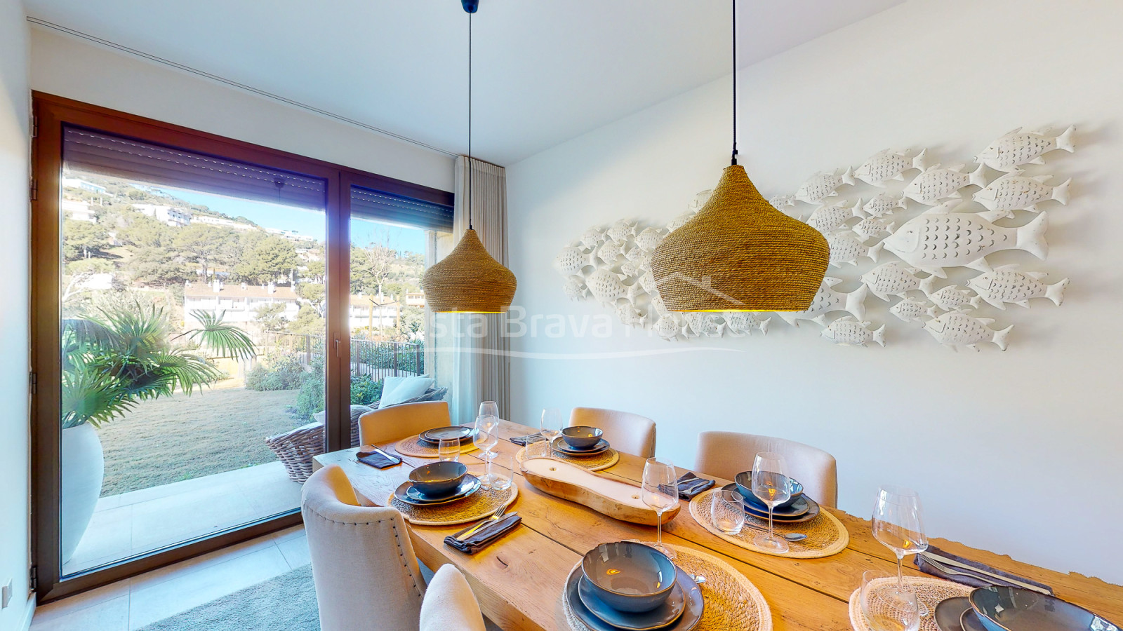Nieuwbouwappartement met zeezicht te koop in Sa Riera (Begur)
