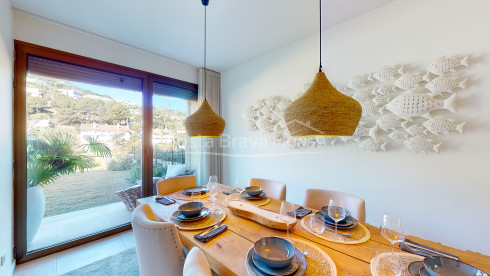 Nieuwbouwappartement met zeezicht te koop in Sa Riera (Begur)