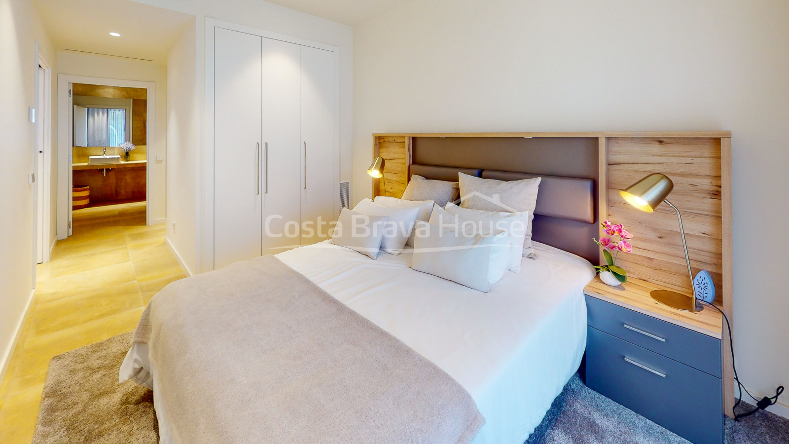 Nieuwbouwappartement met zeezicht te koop in Sa Riera (Begur)