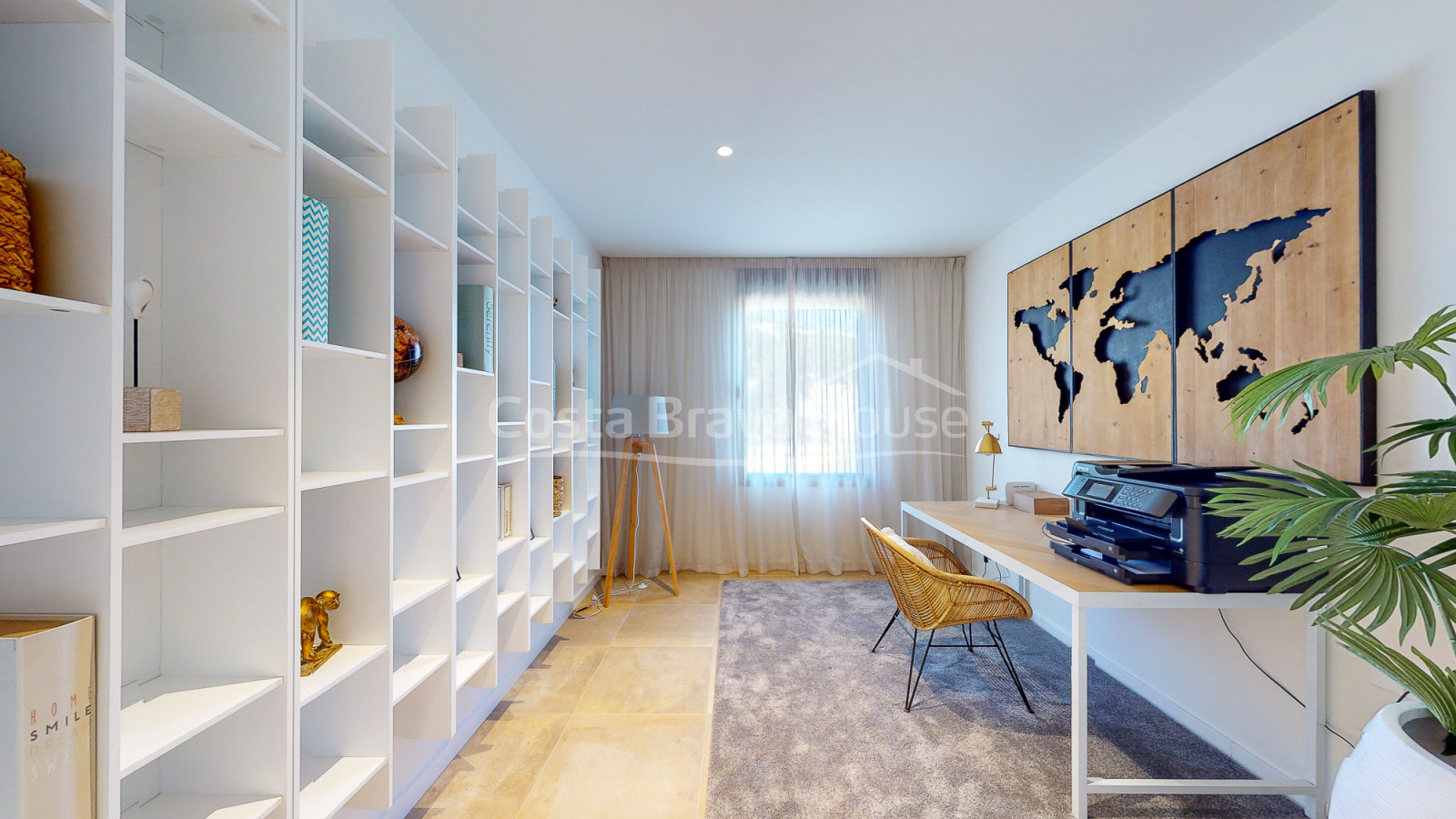 Nieuwbouwappartement met zeezicht te koop in Sa Riera (Begur)