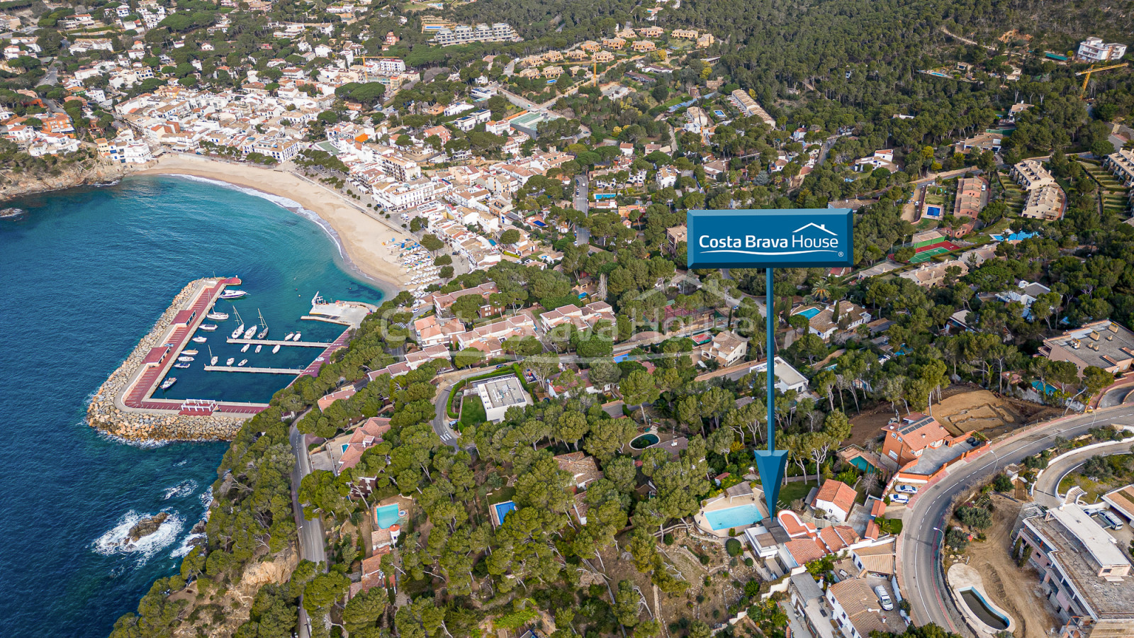 Luxurious and elegant villa in Llafranc with stunning sea views