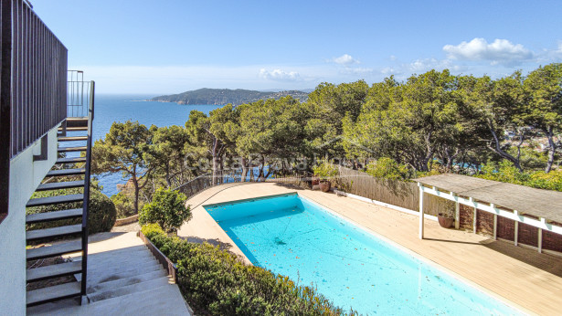 Elegant vila de luxe a Llafranc amb increïbles vistes al mar