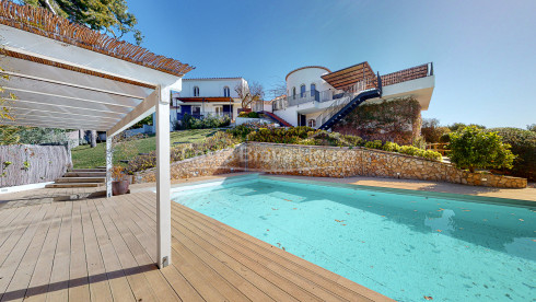 Elegante villa de lujo en Llafranc con increíbles vistas al mar