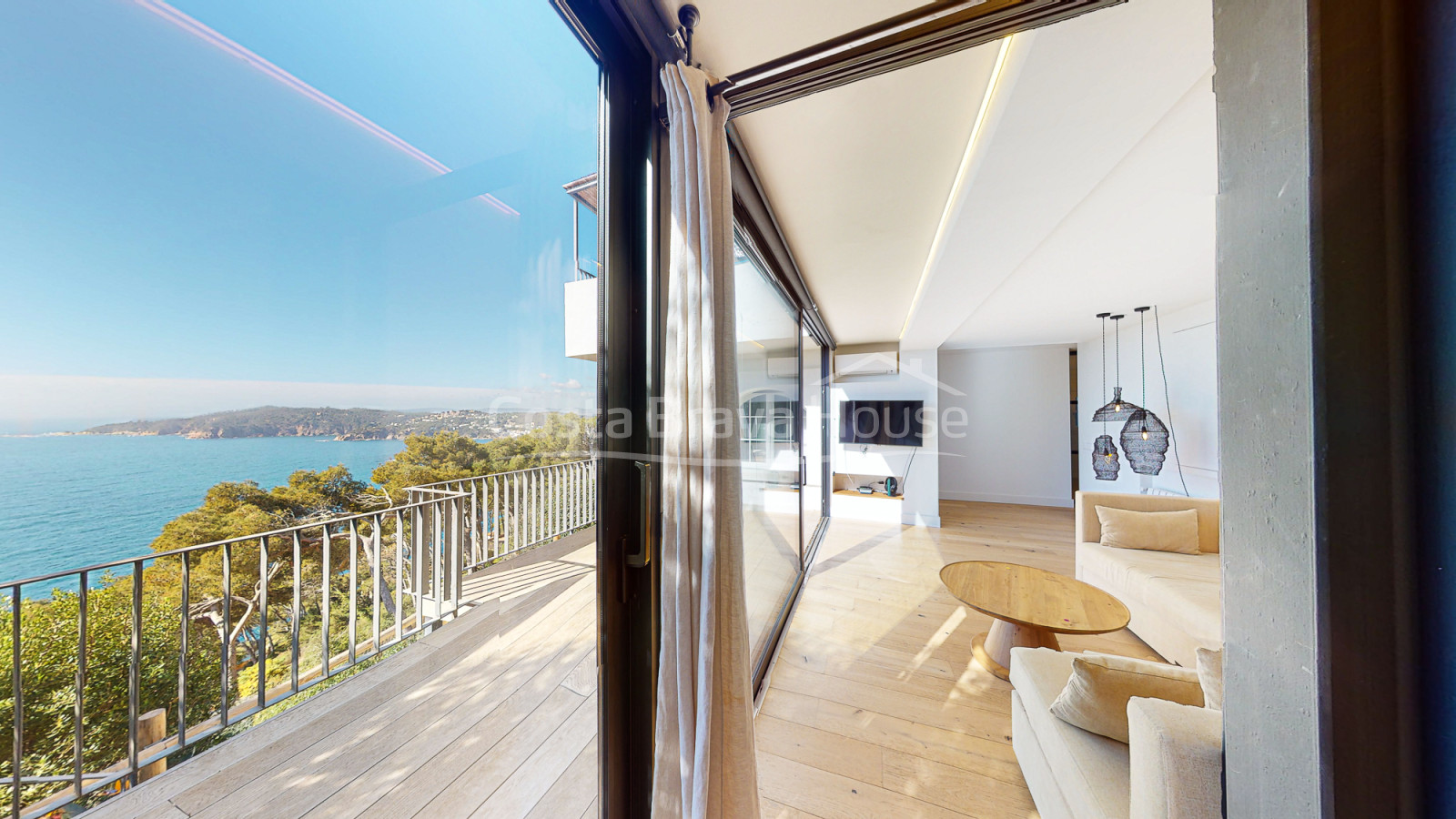Luxurious and elegant villa in Llafranc with stunning sea views
