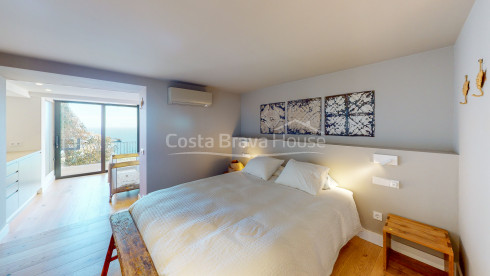 Luxurious and elegant villa in Llafranc with stunning sea views
