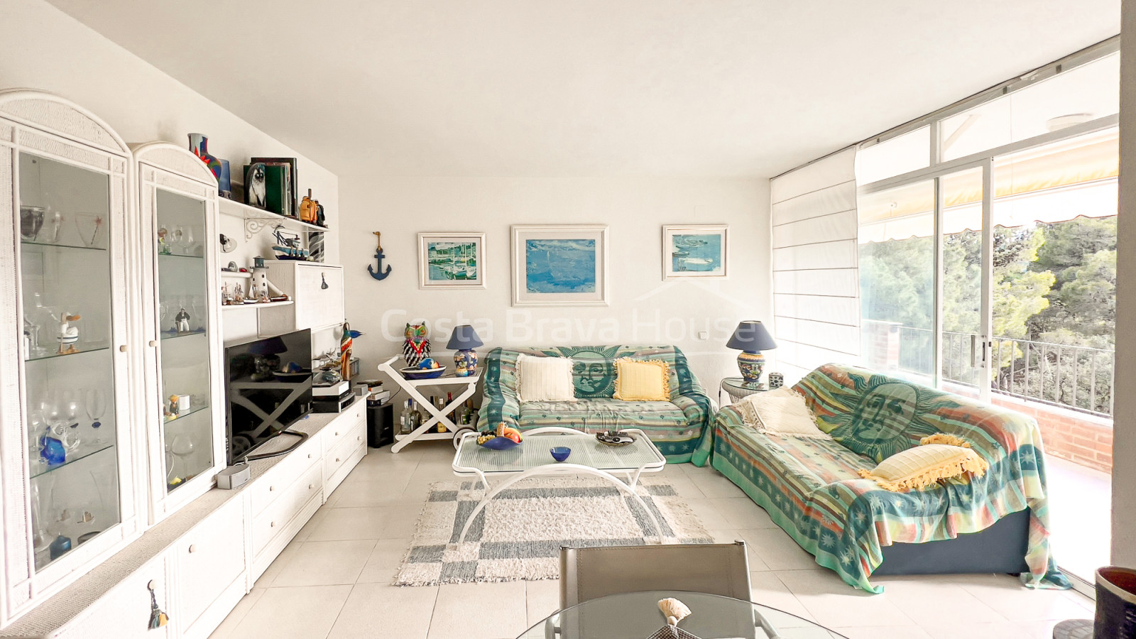 Apartament Tamariu Costa Brava a 850m de platja. Piscina, terrassa i pàrquing
