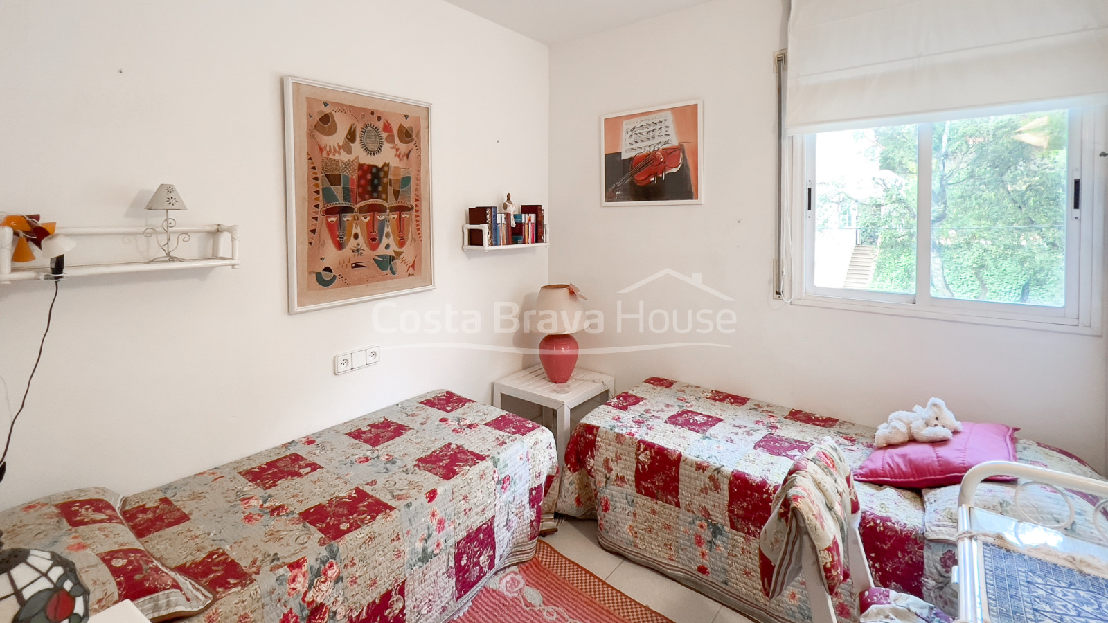 Apartament Tamariu Costa Brava a 850m de platja. Piscina, terrassa i pàrquing