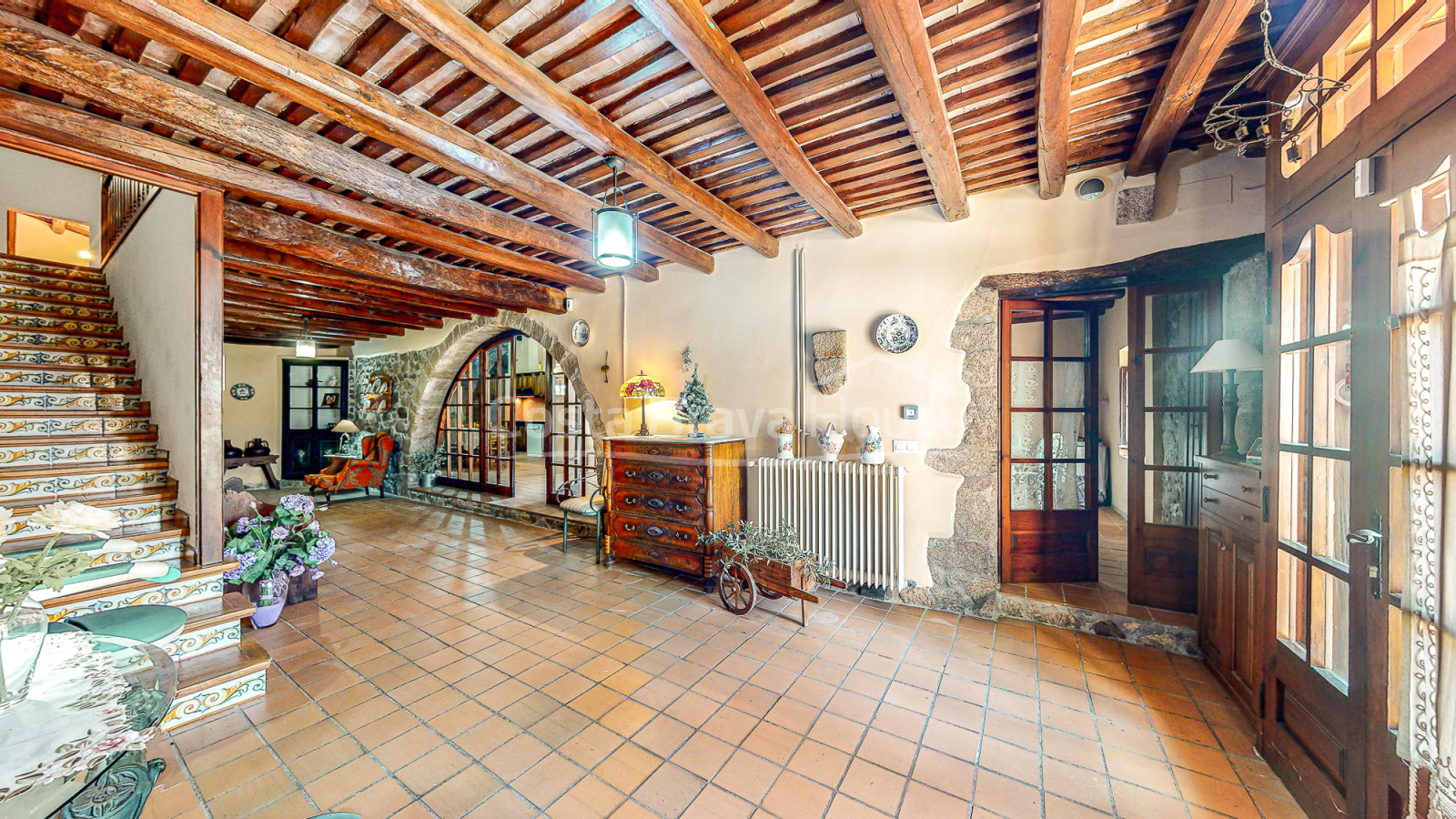 Masia restaurada a Llagostera a prop Costa Brava