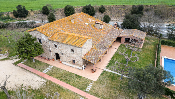 Ferme restaurée à Llagostera près de la Costa Brava