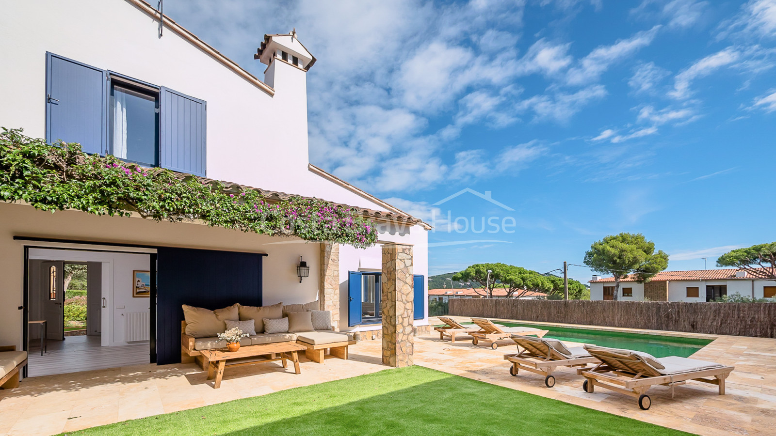 Elégante villa à Calella Palafrugell, 5 min plage, jardin et piscine