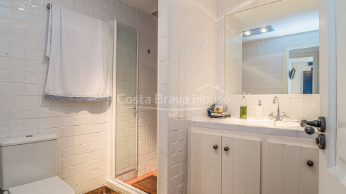 Apartment in Calella Palafrugell, 1 min from Canadell beach