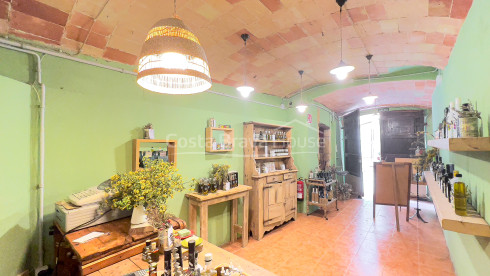Historisch stenen huis te koop in Peratallada