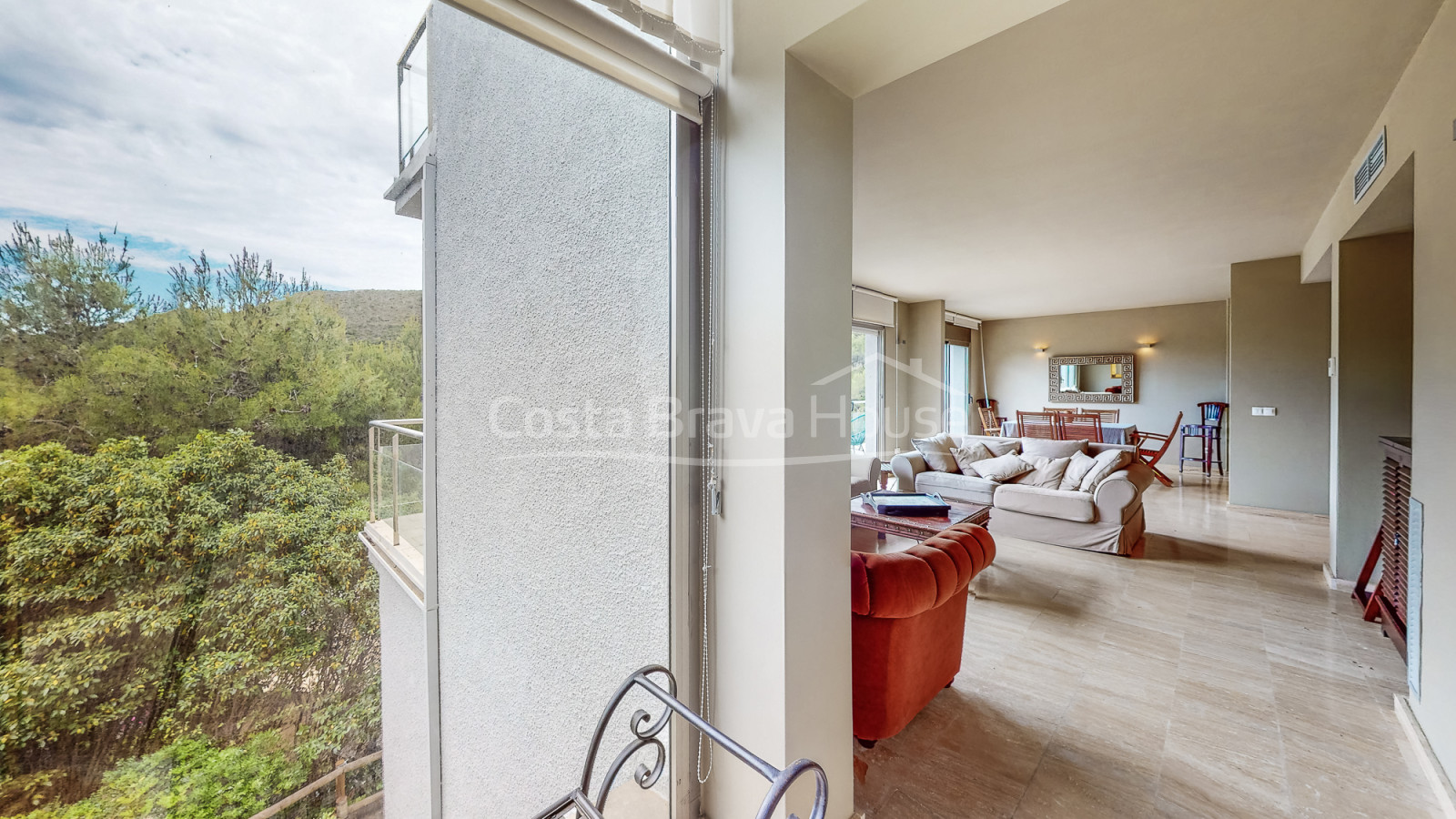 Luxury duplex in Begur Sa Tuna steps from the beach