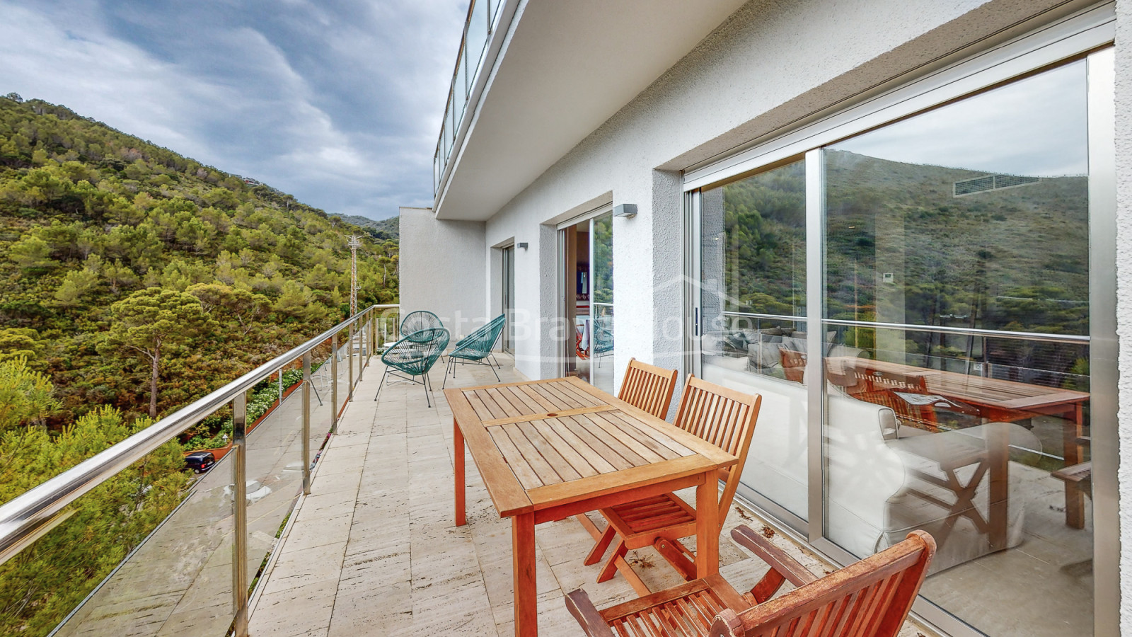 Luxury duplex in Begur Sa Tuna steps from the beach