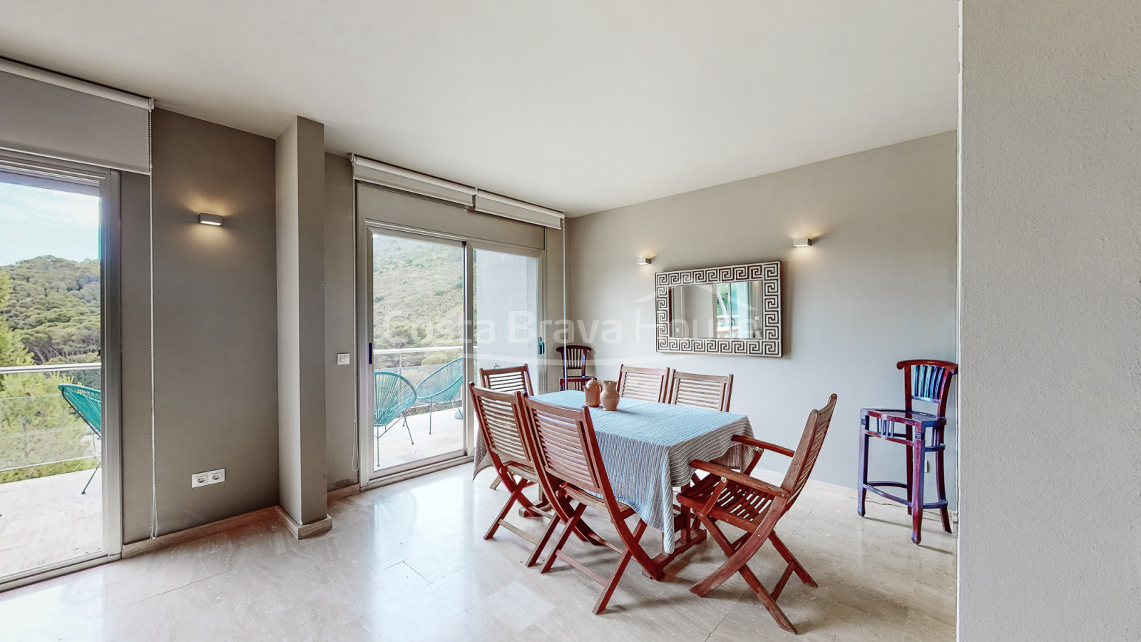 Luxury duplex in Begur Sa Tuna steps from the beach