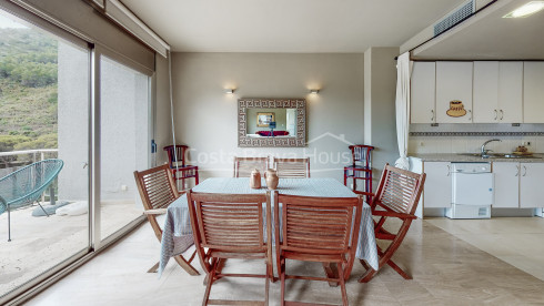 Luxury duplex in Begur Sa Tuna steps from the beach