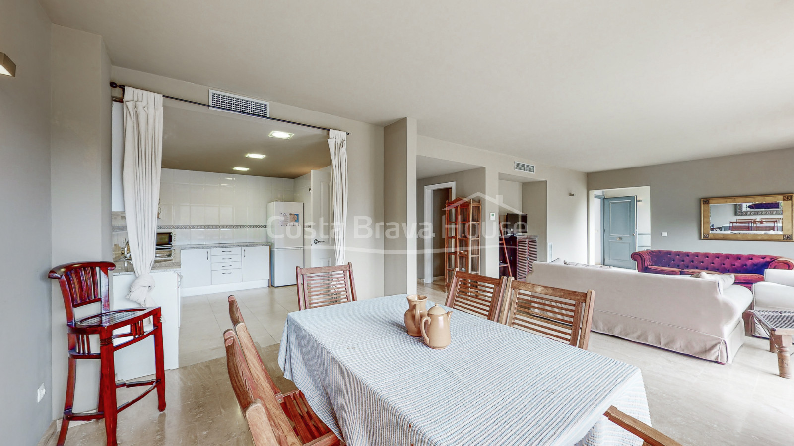 Luxury duplex in Begur Sa Tuna steps from the beach